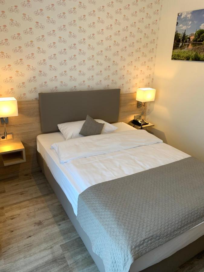 Hotel Fallersleber Spieker Wolfsburg Eksteriør bilde