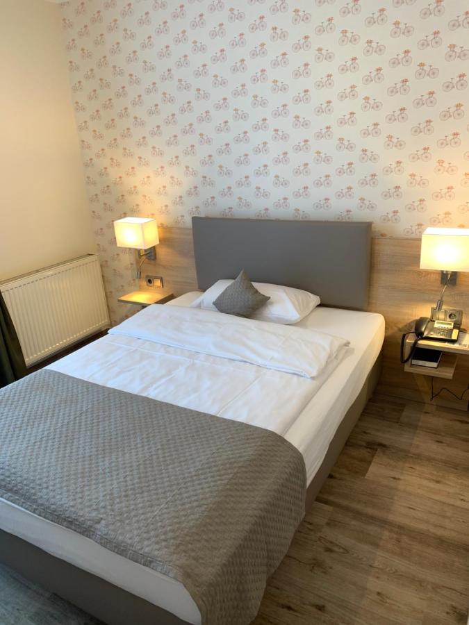 Hotel Fallersleber Spieker Wolfsburg Eksteriør bilde
