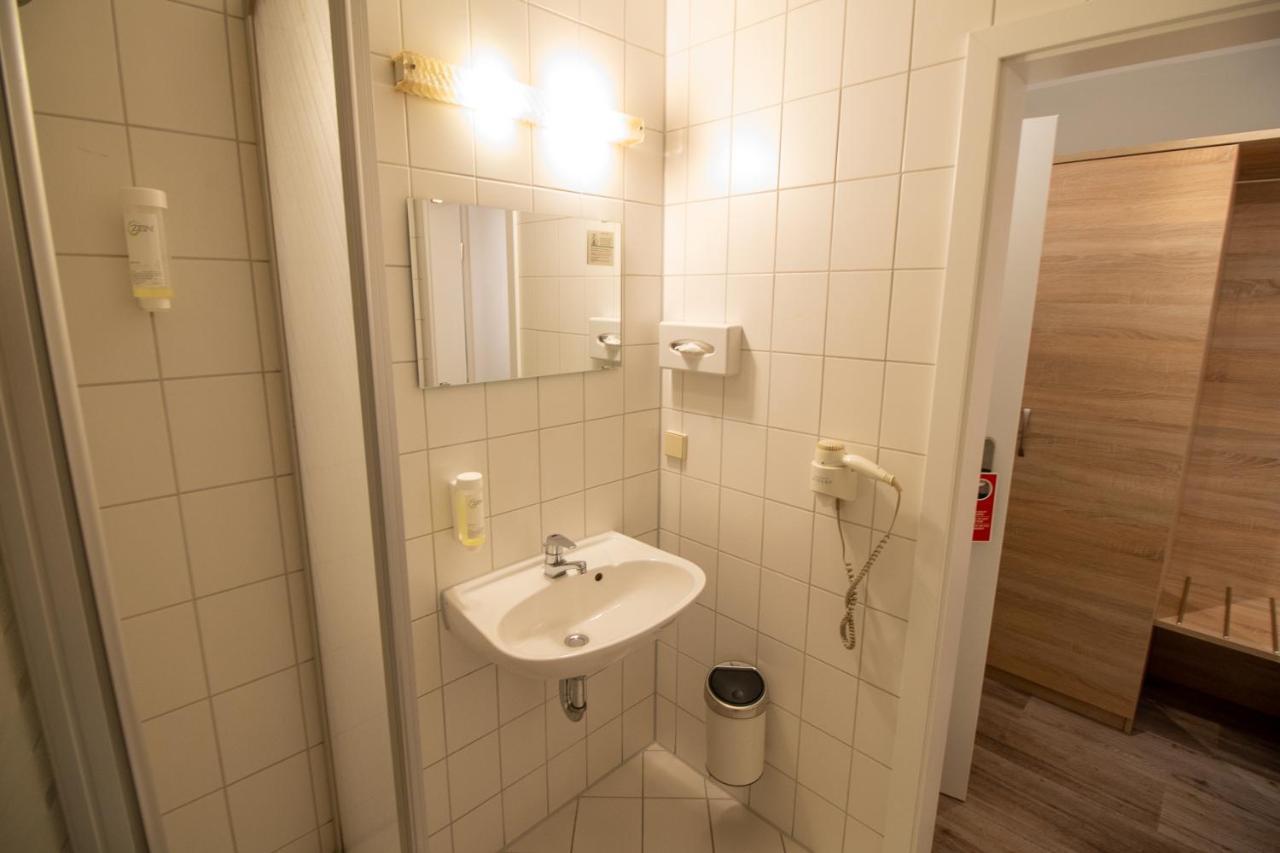 Hotel Fallersleber Spieker Wolfsburg Eksteriør bilde